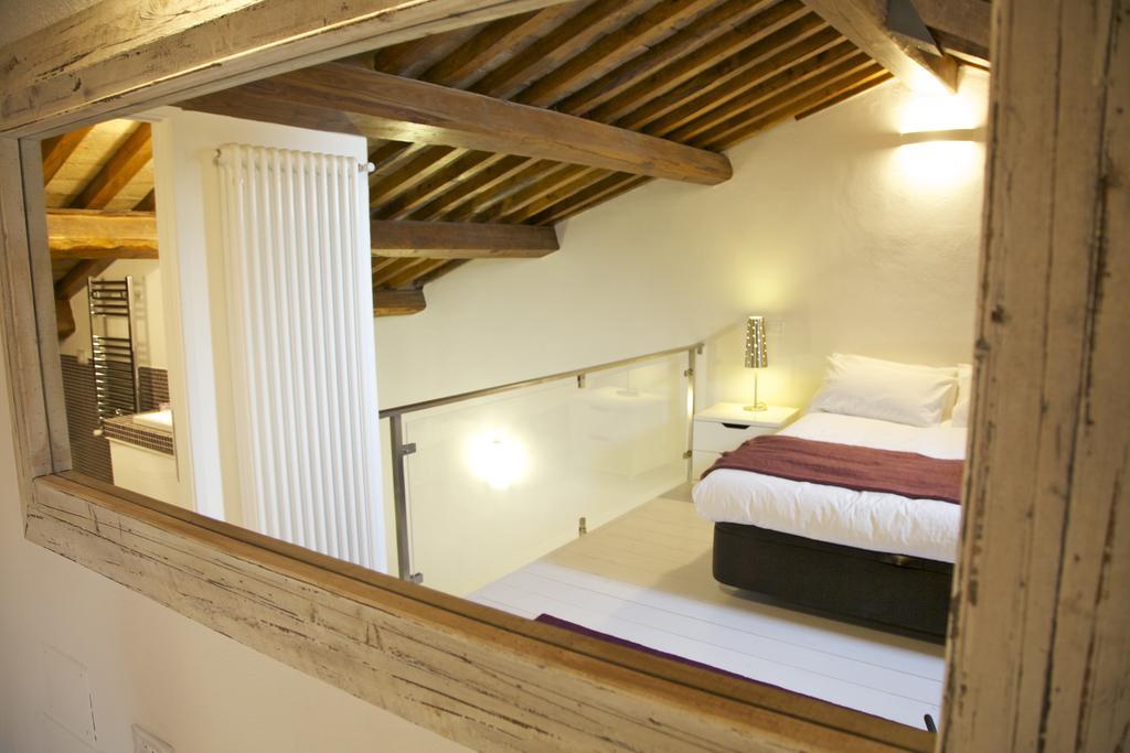 La Colombaia Nel Castello Apartment *