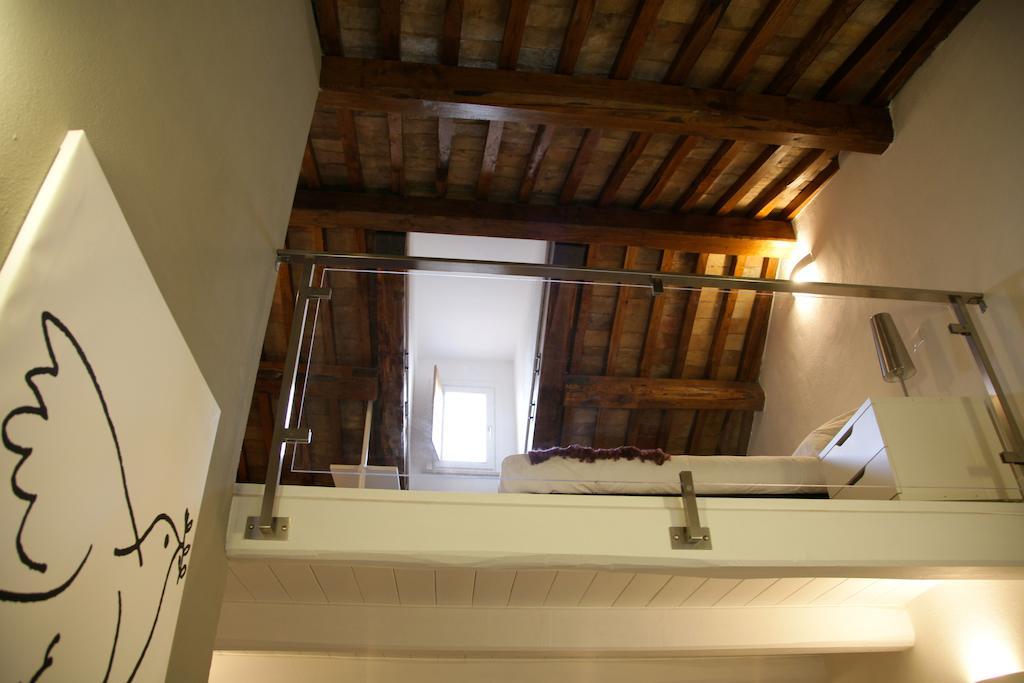 Apartment La Colombaia Nel Castello